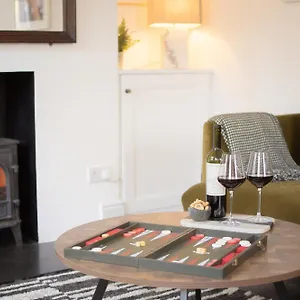 Stylish Flat In Shoreditch, Private Roof Terrace Apartment